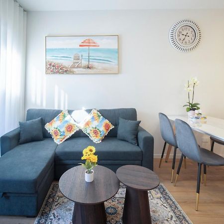 Modern Townhouse Close To City With Full Kitchen - Ellerslie 奥克兰 外观 照片