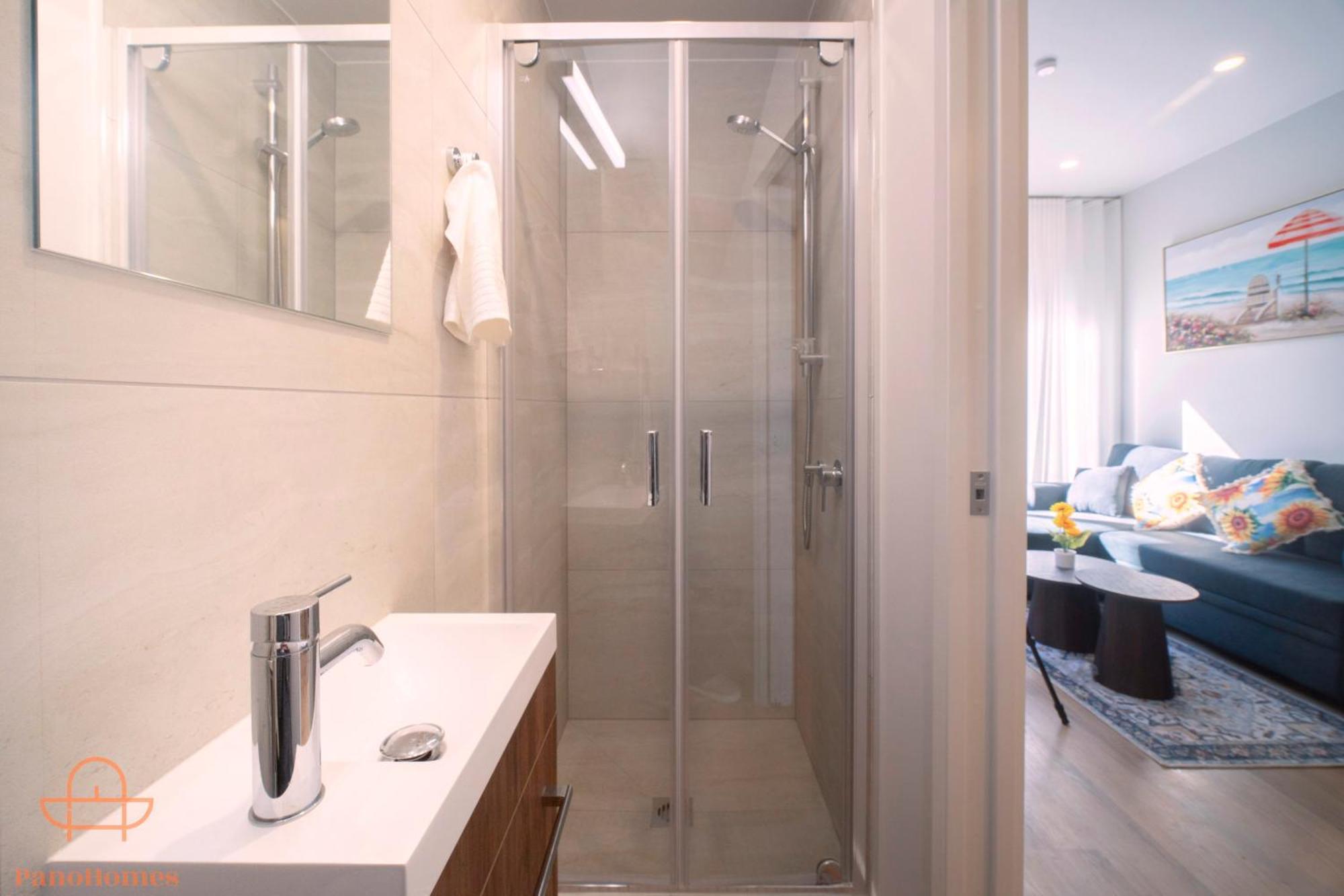 Modern Townhouse Close To City With Full Kitchen - Ellerslie 奥克兰 外观 照片