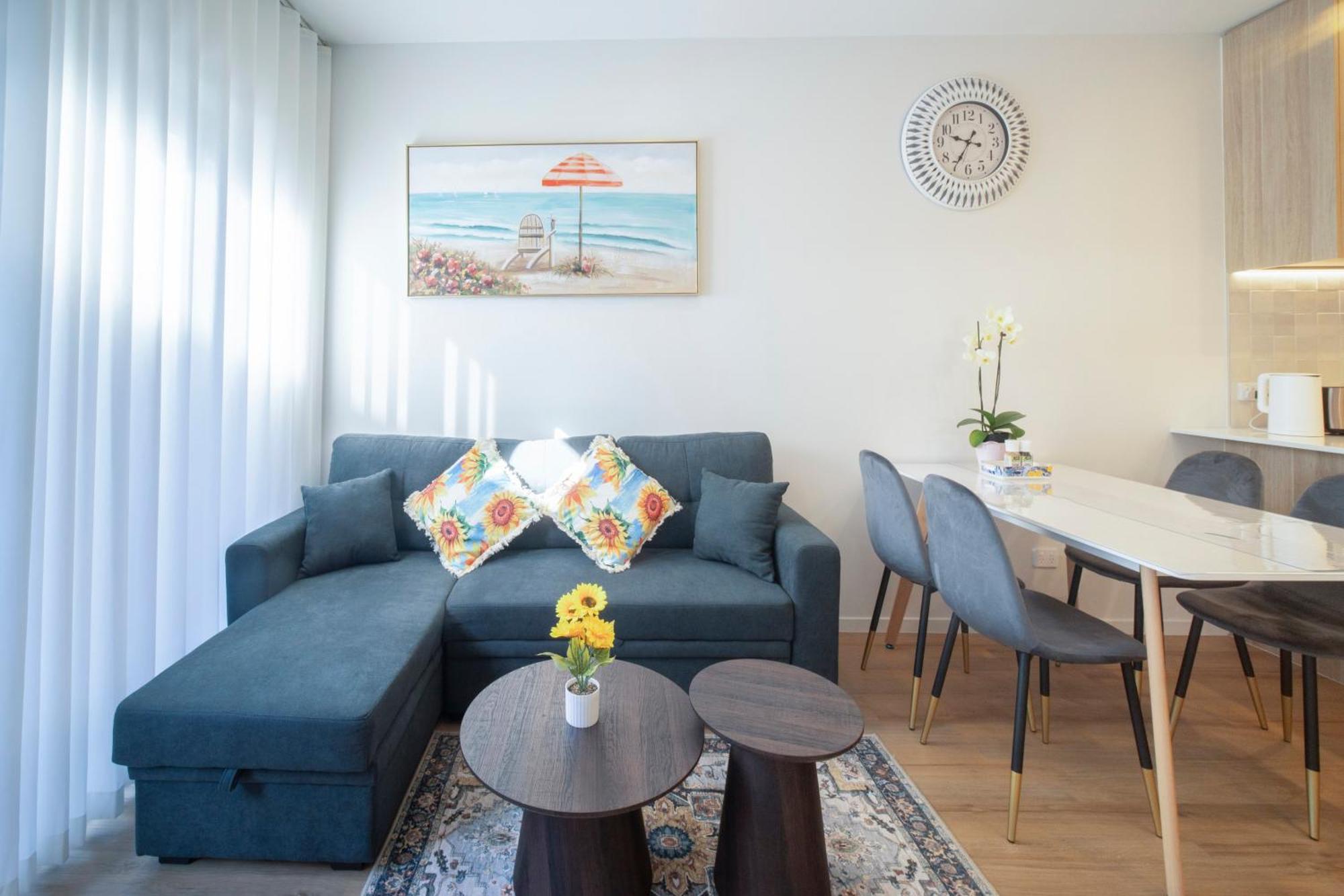 Modern Townhouse Close To City With Full Kitchen - Ellerslie 奥克兰 外观 照片